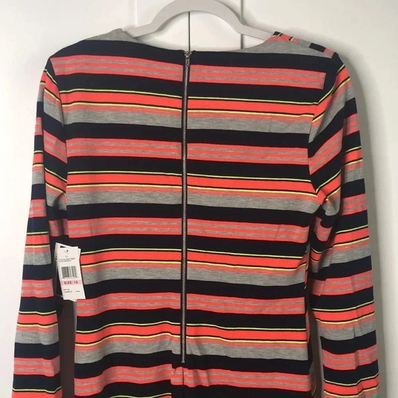 eci New York Abstract Striped Dress - Picture 3 of 7